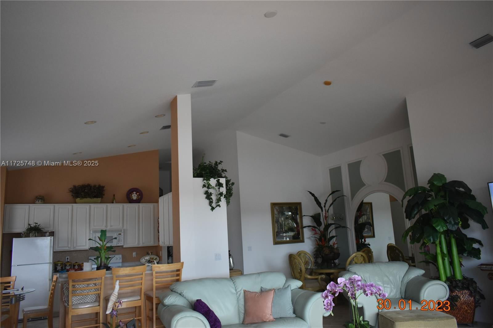 Real estate property located at 7639 Berkshire Pines Dr, Collier, Subd Shores At Berkshire, Naples, FL