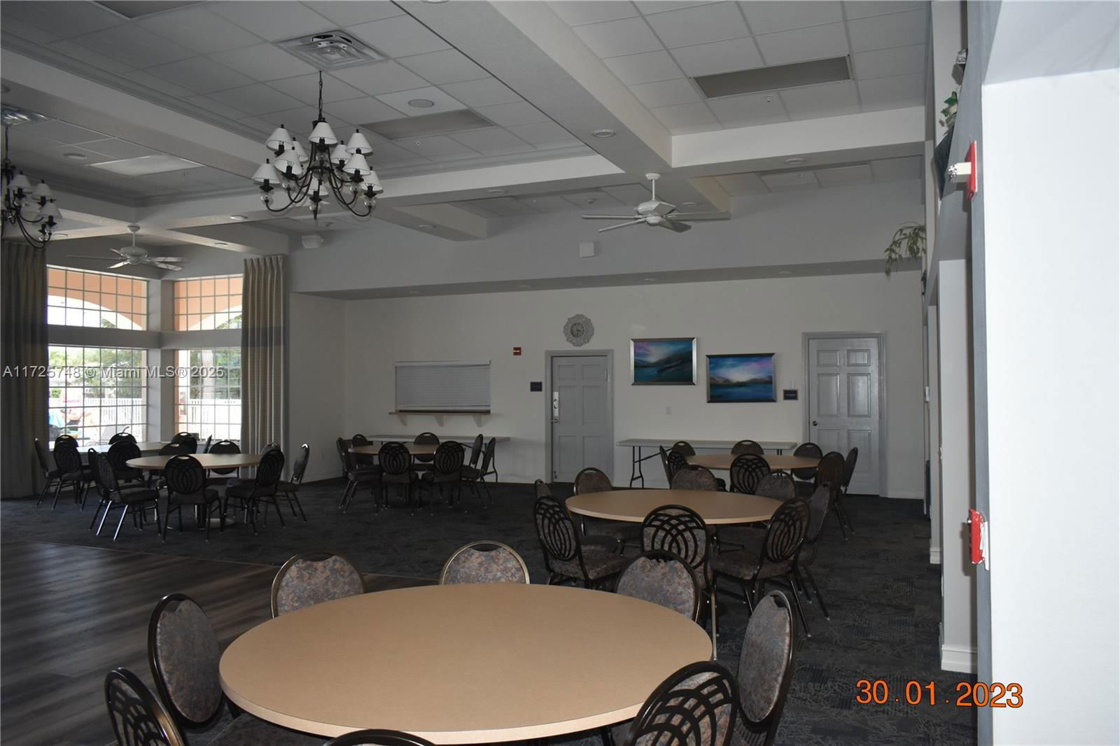 Real estate property located at 7639 Berkshire Pines Dr, Collier, Subd Shores At Berkshire, Naples, FL