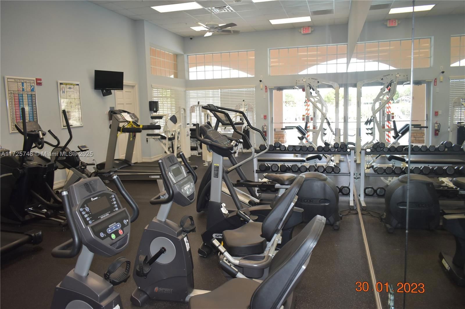 Real estate property located at 7639 Berkshire Pines Dr, Collier, Subd Shores At Berkshire, Naples, FL