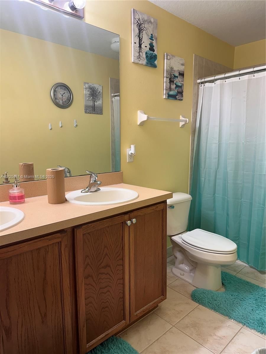 Real estate property located at 2780 Birmingham Dr, Other, Lexington Lakes, Other City - In The State Of Florida, FL