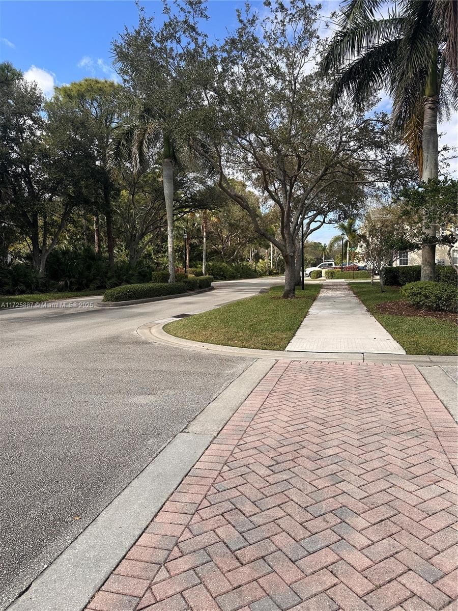 Real estate property located at 2780 Birmingham Dr, Other, Lexington Lakes, Other City - In The State Of Florida, FL