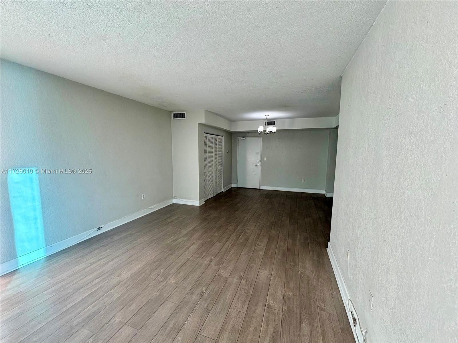 Real estate property located at 7501 Treasure Dr #1A, Miami-dade, Treasures On The Bay Ii C, North Bay Village, FL