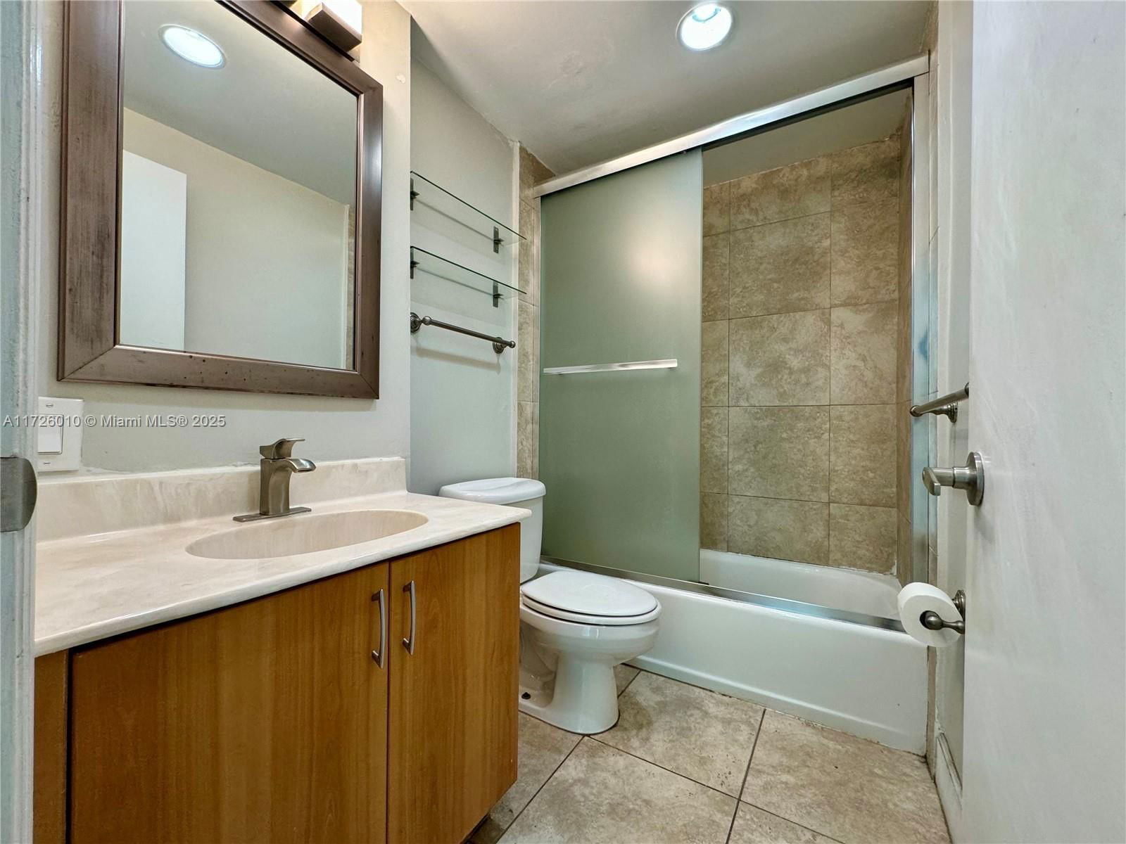 Real estate property located at 7501 Treasure Dr #1A, Miami-dade, Treasures On The Bay Ii C, North Bay Village, FL