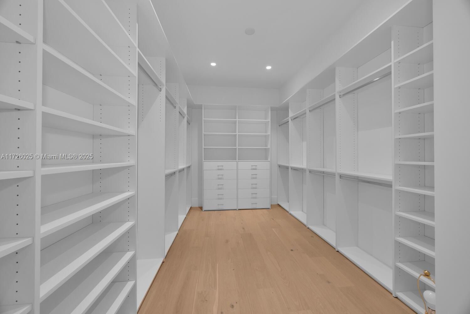 Real estate property located at 620 San Servando Ave, Miami-dade, Coral Gables Bisc Bay Sec, Coral Gables, FL