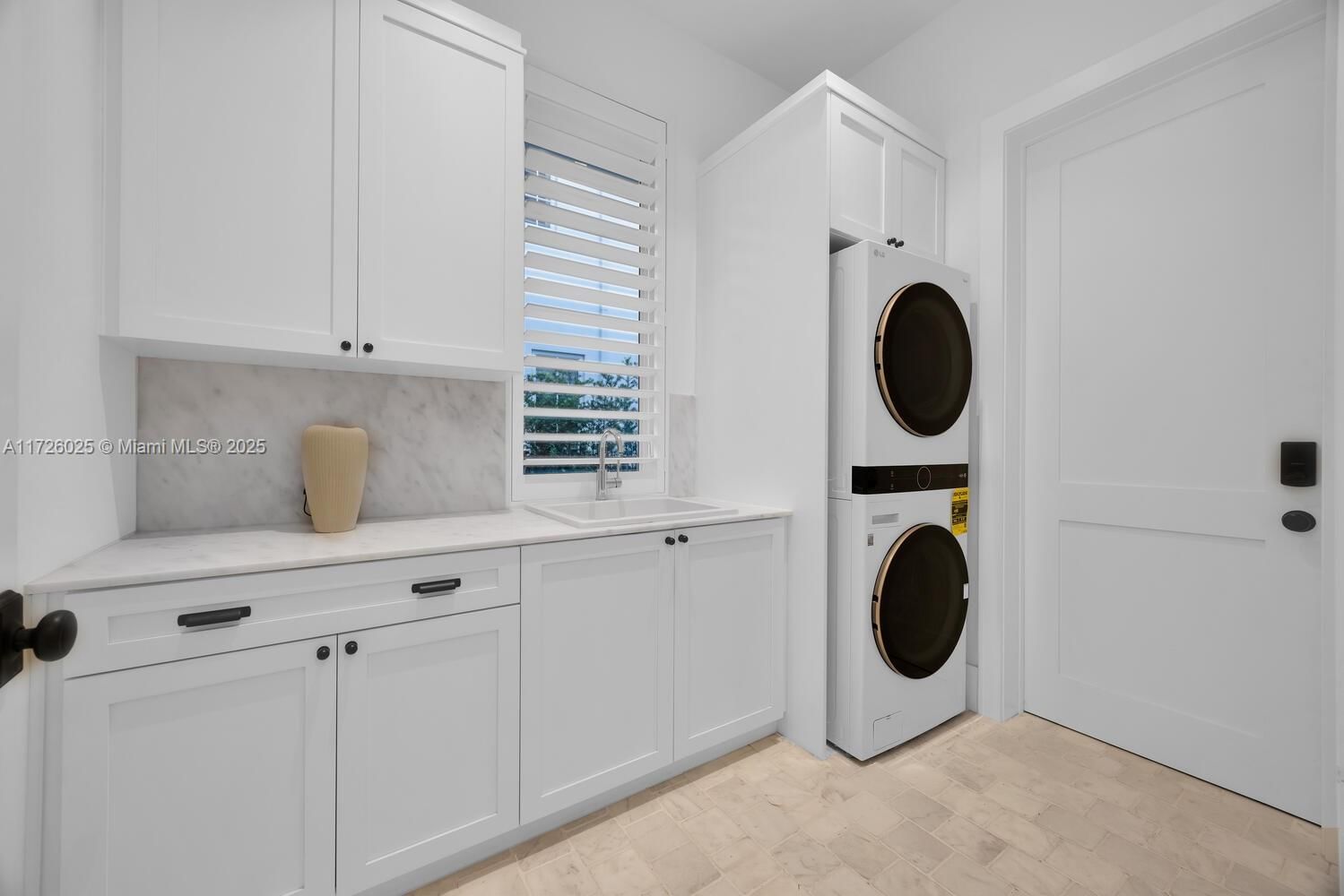 Real estate property located at 620 San Servando Ave, Miami-dade, Coral Gables Bisc Bay Sec, Coral Gables, FL