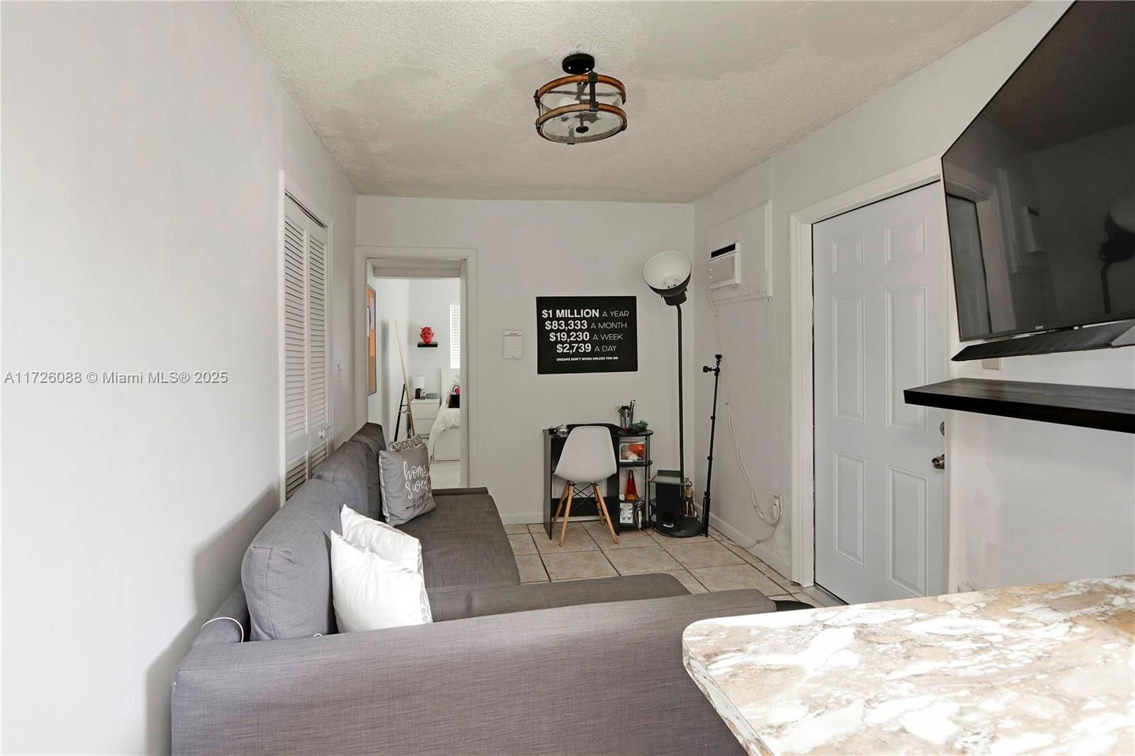 Real estate property located at 9320 43rd St, Miami-dade, Ascot Park, Miami, FL