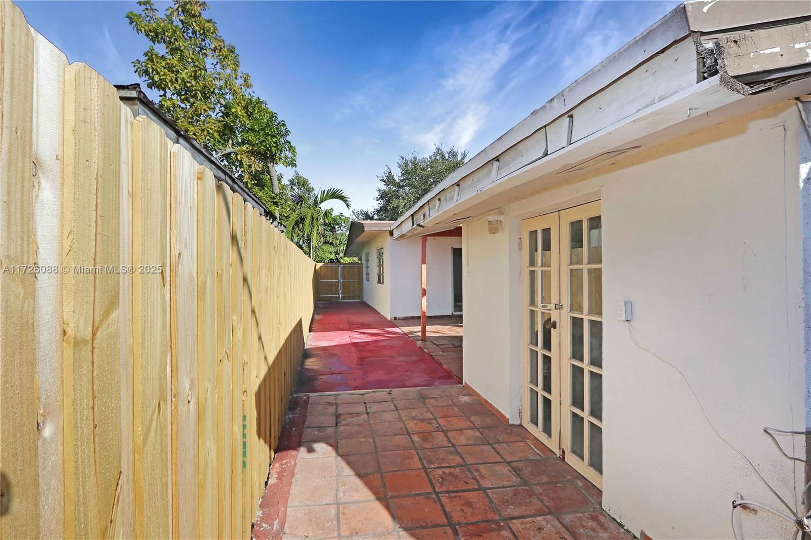 Real estate property located at 9320 43rd St, Miami-dade, Ascot Park, Miami, FL