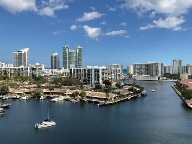 Real estate property located at 300 Three Islands Blvd #211, Broward, ANCHOR BAY CLUB CONDO, Hallandale Beach, FL