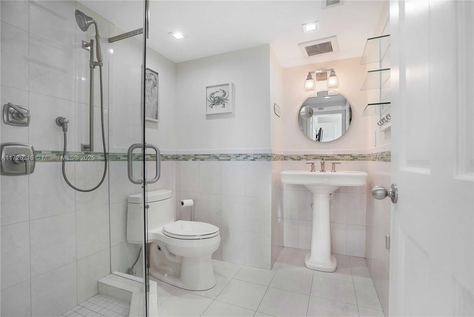 Real estate property located at 2555 Collins Ave #1411, Miami-dade, Club Atlantis Condo, Miami Beach, FL
