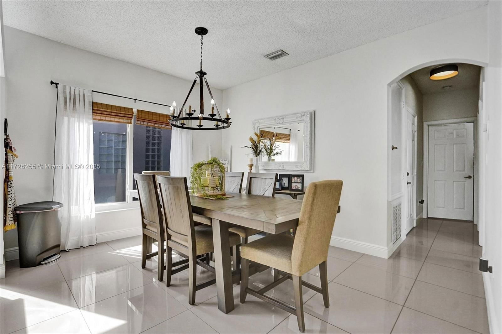 Real estate property located at 1295 171st Ave, Broward, Lakes Of Western Pines Re, Pembroke Pines, FL