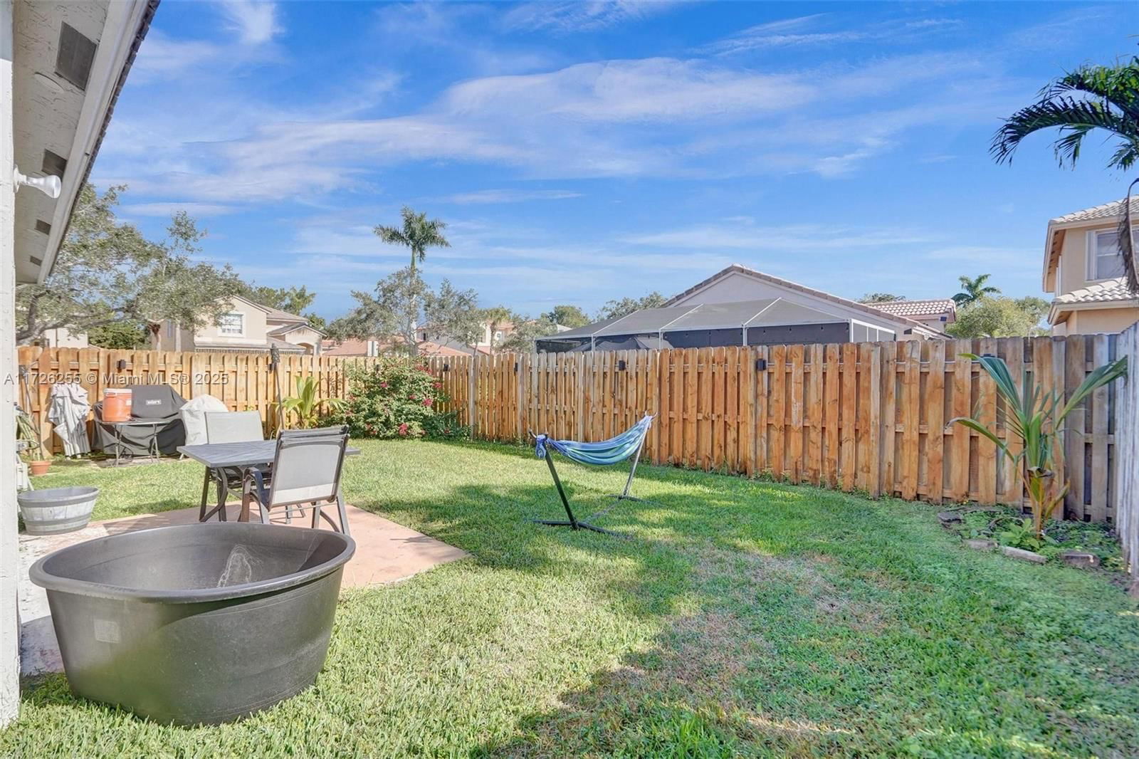 Real estate property located at 1295 171st Ave, Broward, Lakes Of Western Pines Re, Pembroke Pines, FL