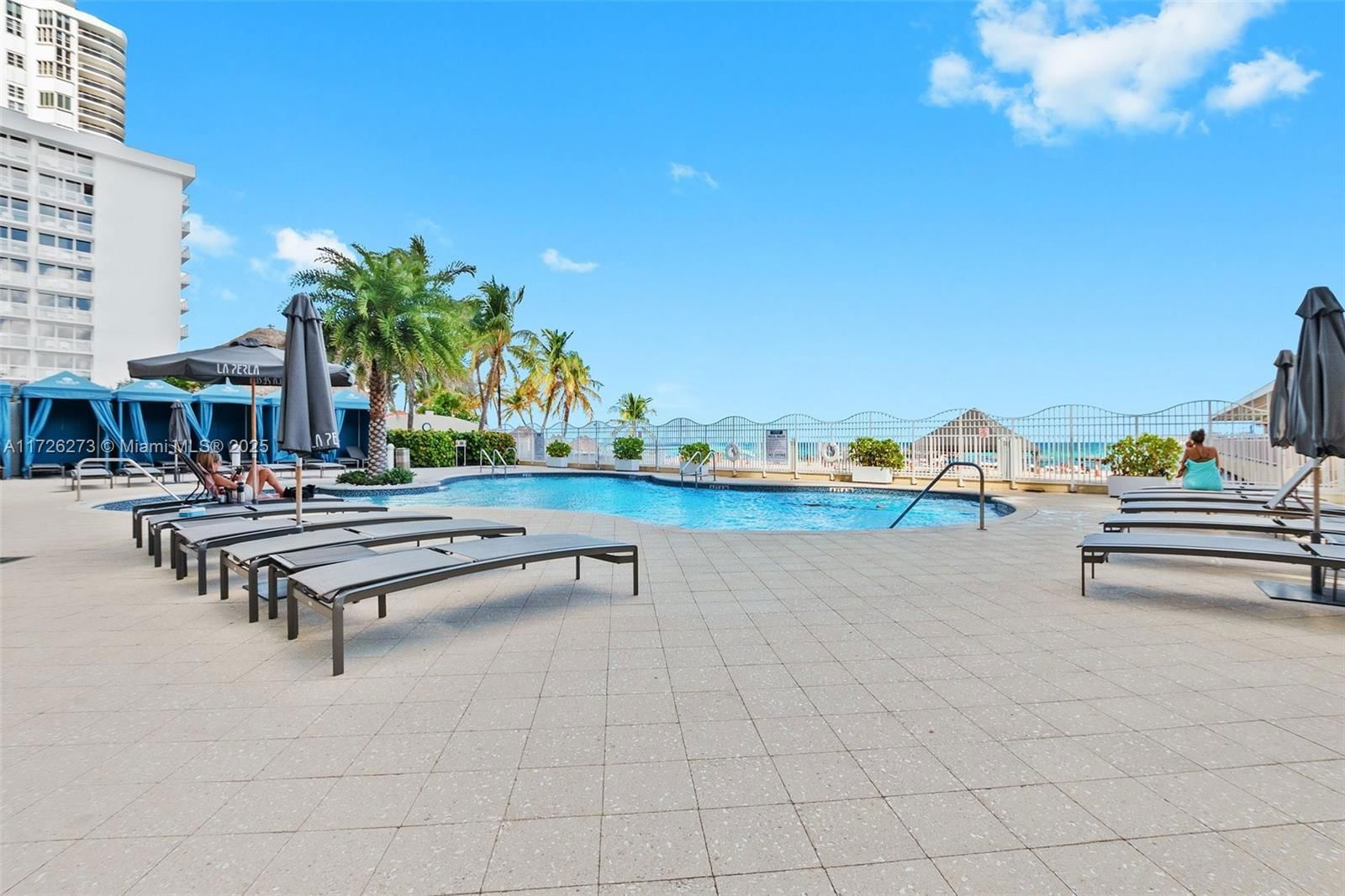 Real estate property located at 16699 Collins Ave #2609, Miami-dade, La Perla Condo, Sunny Isles Beach, FL