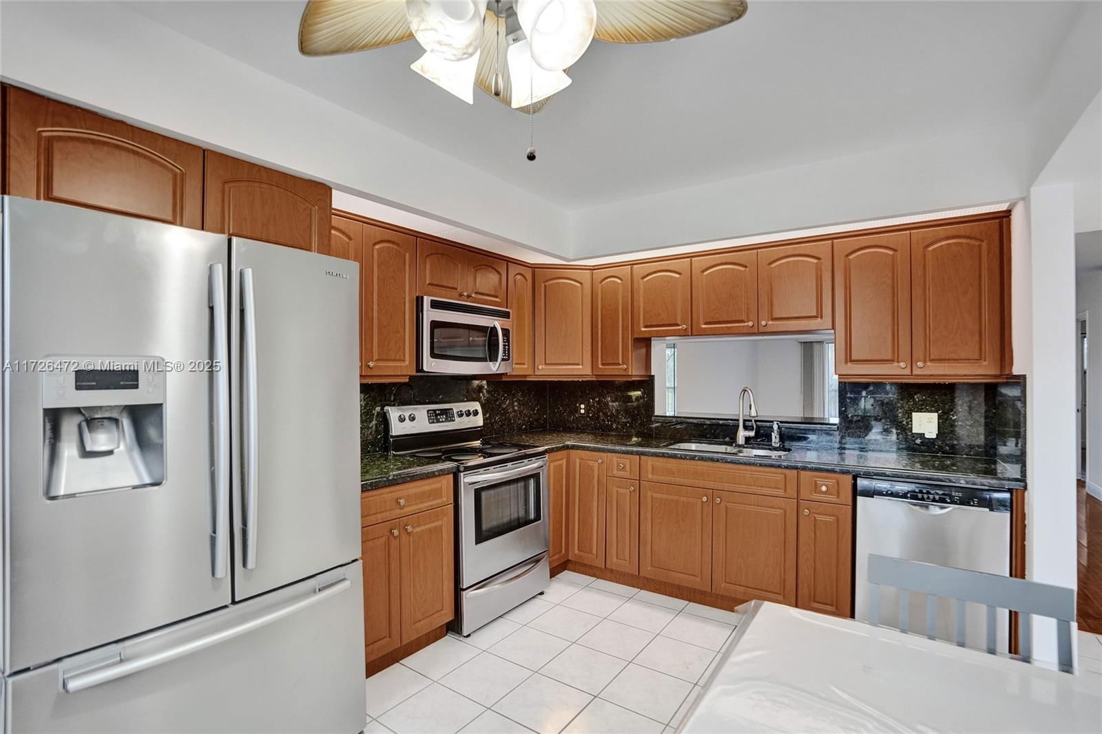 Real estate property located at 1001 128th Ter #207B, Broward, Cambridge At Century, Pembroke Pines, FL