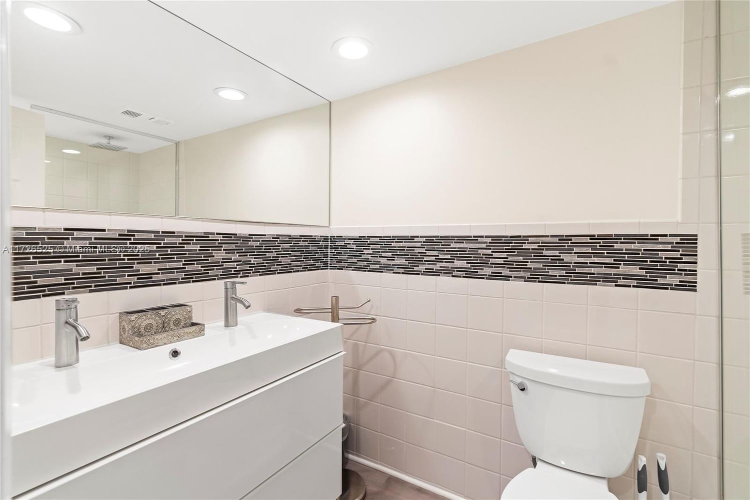 Real estate property located at 18181 31st Ct #2205, Miami-dade, Tower At Biscayne Cove Co, Aventura, FL