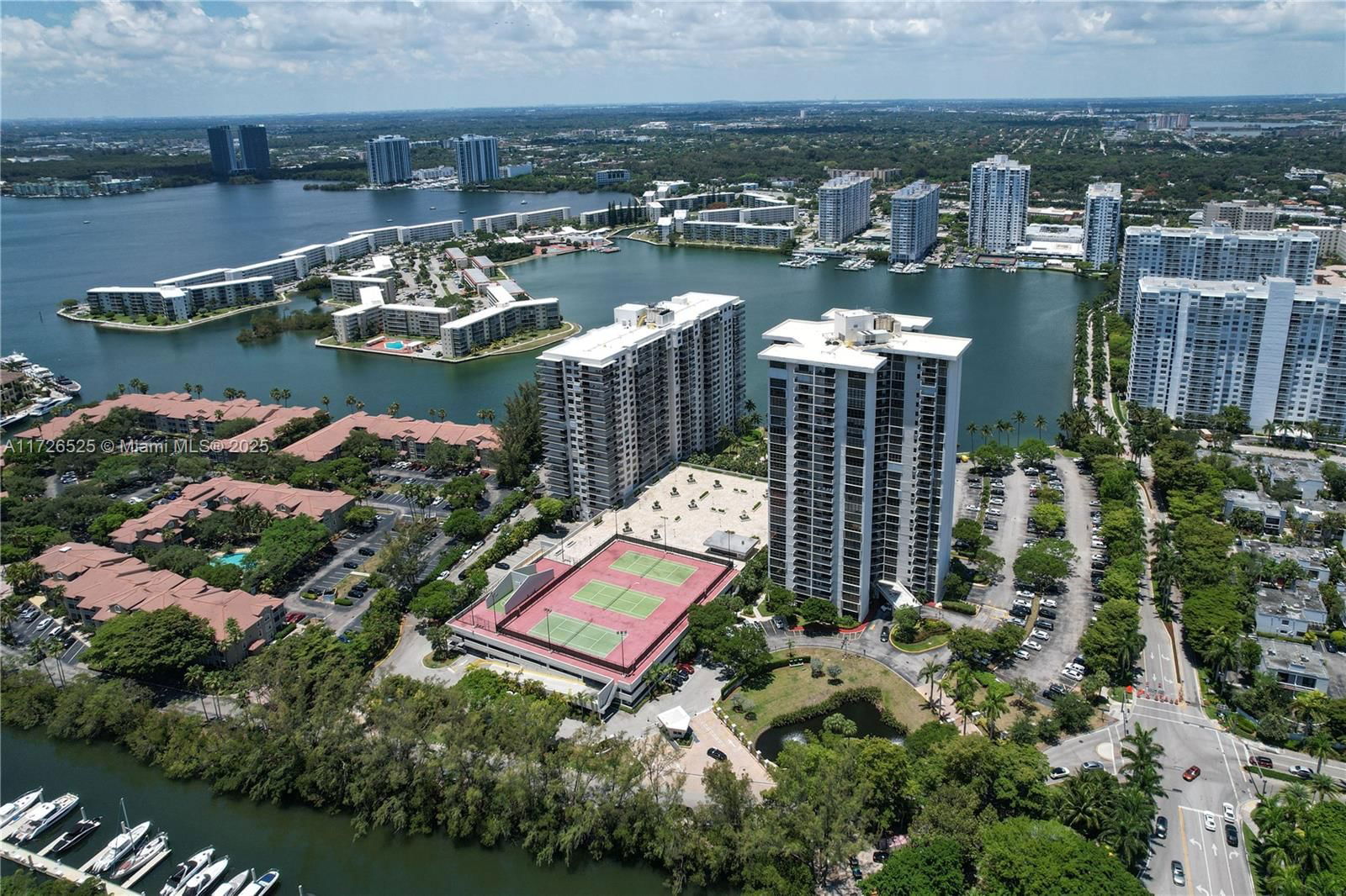 Real estate property located at 18181 31st Ct #2205, Miami-dade, Tower At Biscayne Cove Co, Aventura, FL