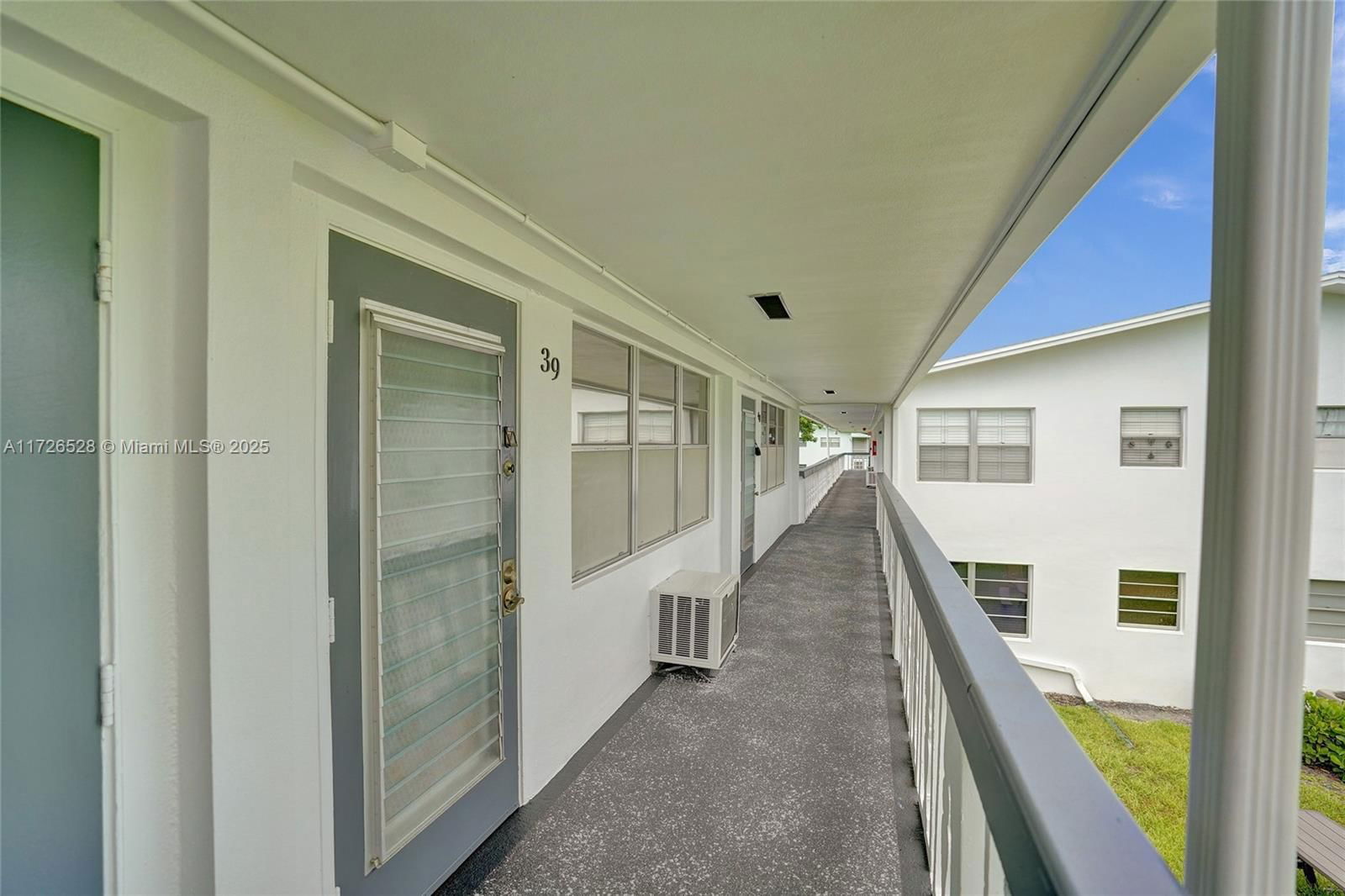 Real estate property located at 39 Prescott B #39, Broward, Prescott B Condo, Deerfield Beach, FL