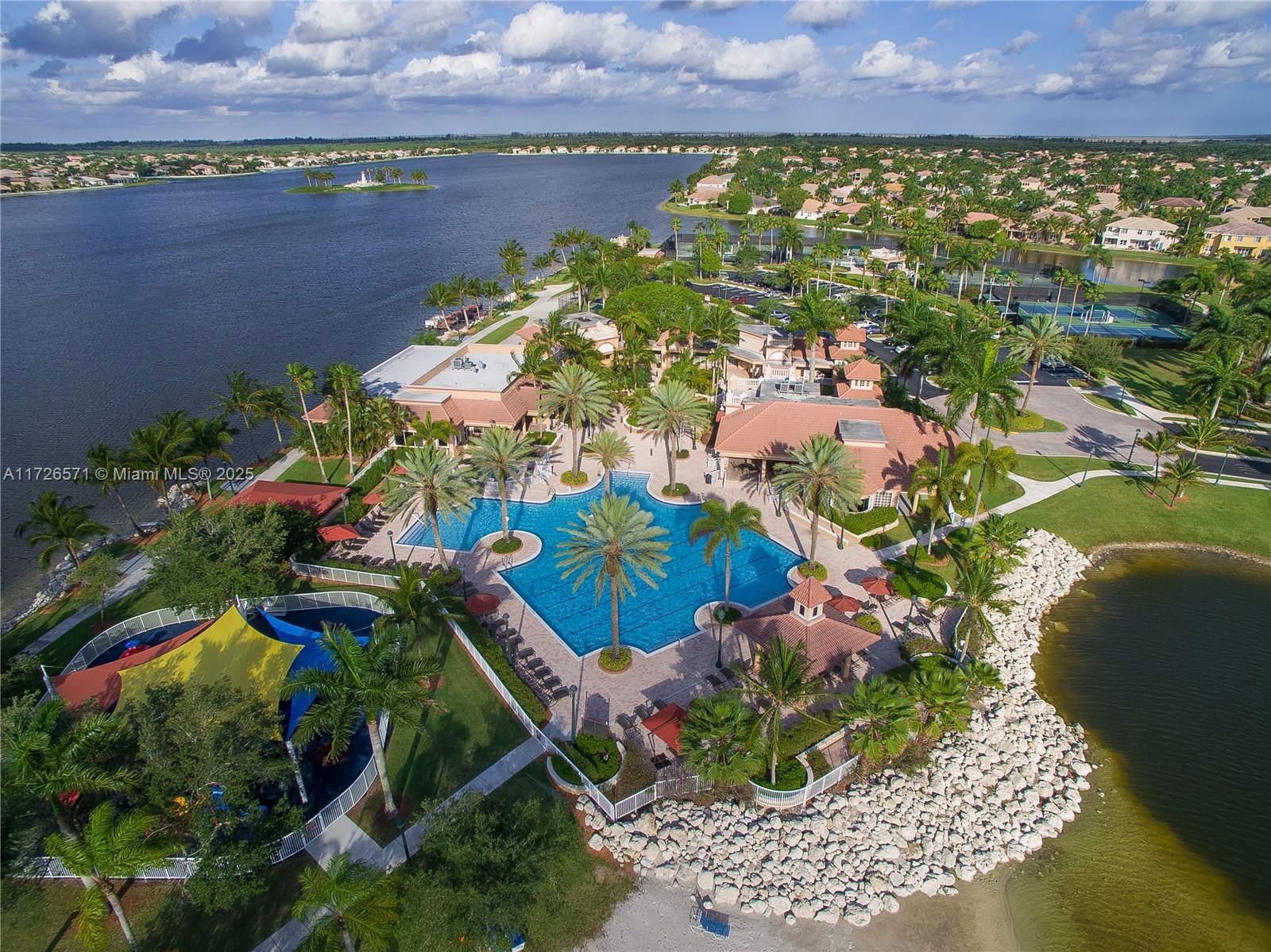 Real estate property located at 19115 25th Ct, Broward, Sunset Lakes Plat Two, Miramar, FL