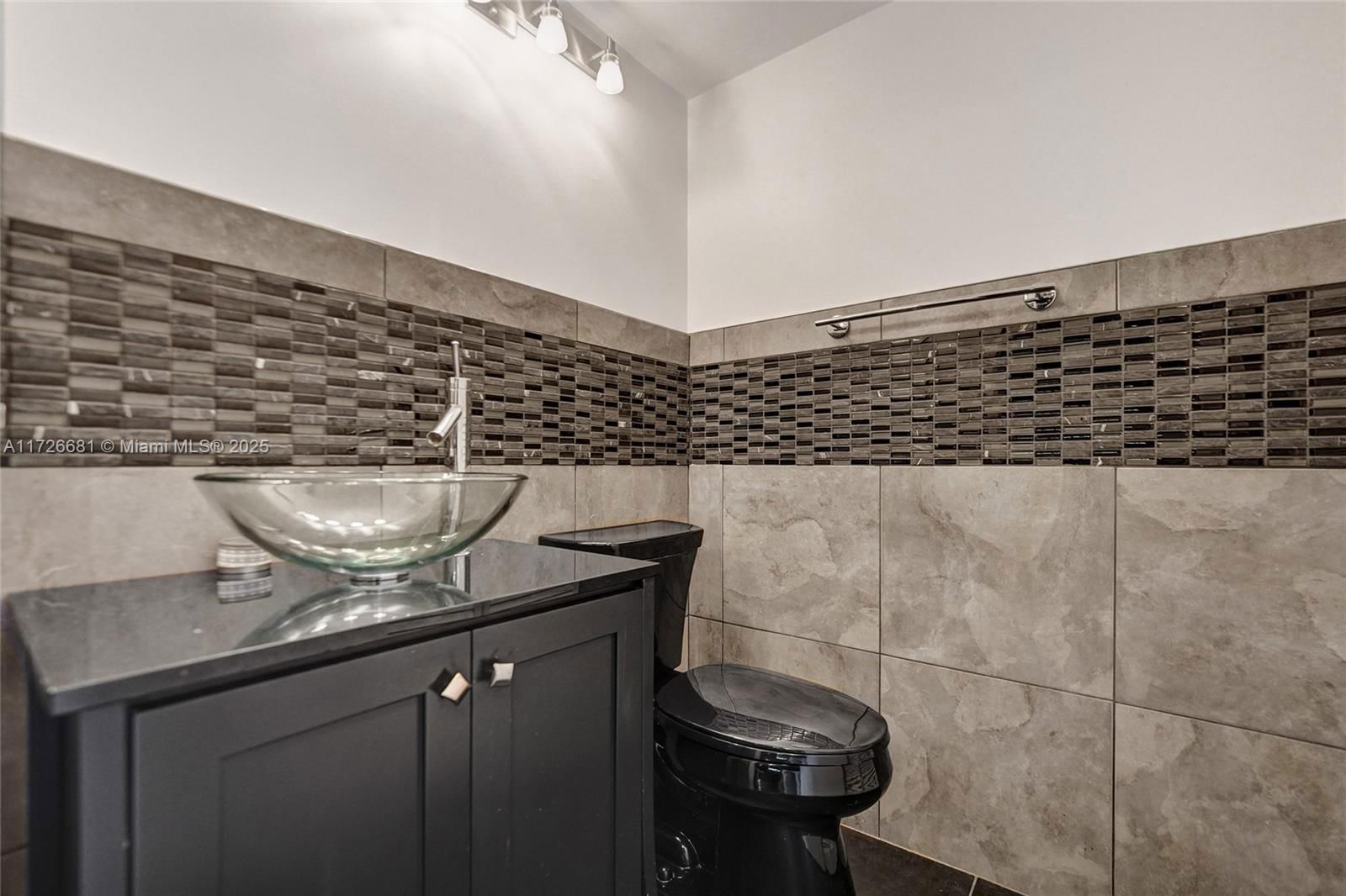 Real estate property located at 1160 Federal Hwy #419, Broward, East Point Towers Condo, Fort Lauderdale, FL