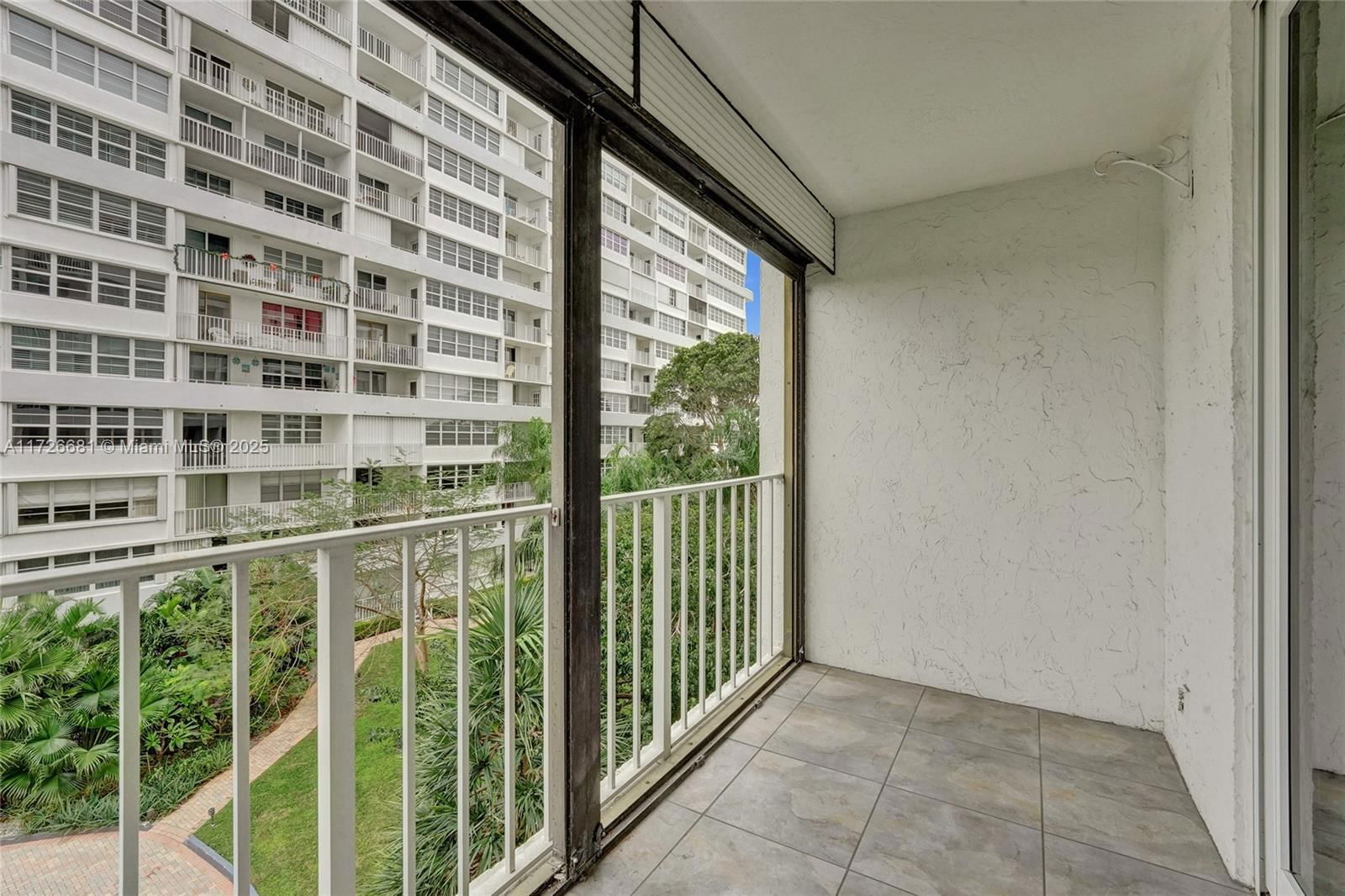 Real estate property located at 1160 Federal Hwy #419, Broward, East Point Towers Condo, Fort Lauderdale, FL