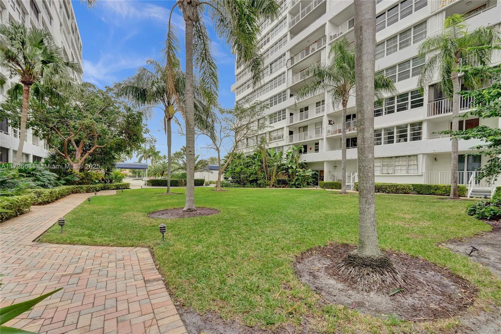 Real estate property located at 1160 Federal Hwy #419, Broward, East Point Towers Condo, Fort Lauderdale, FL