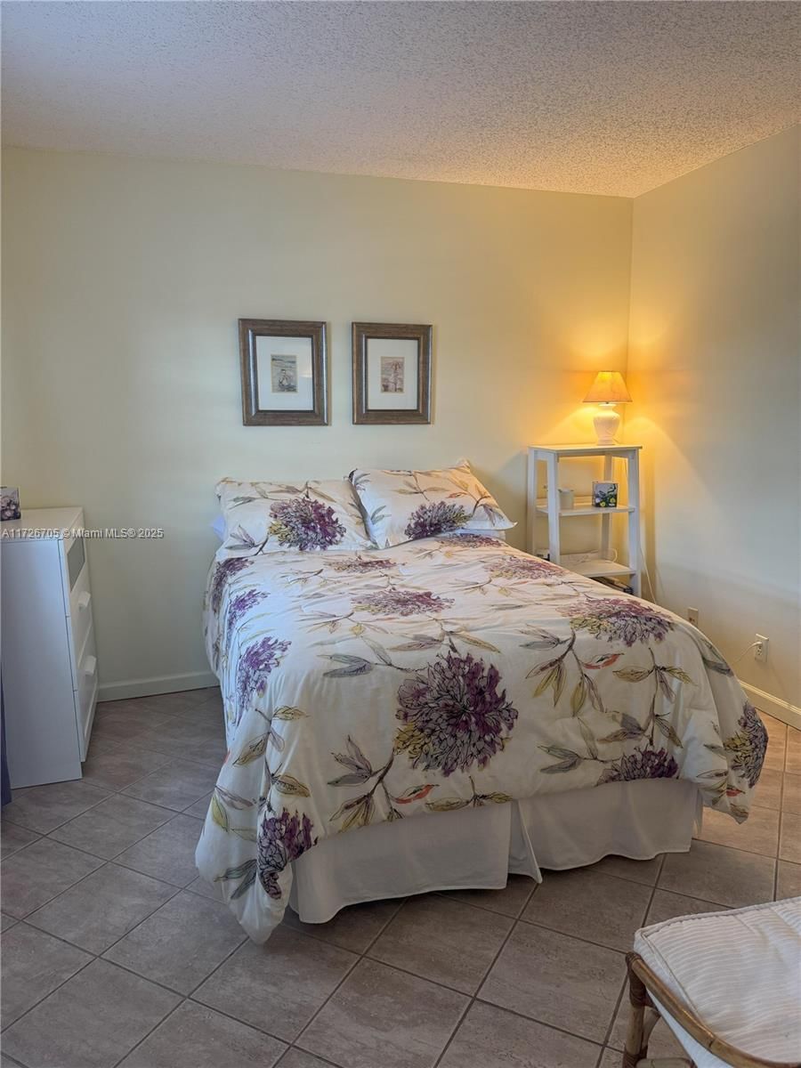 Real estate property located at 375 56th Ave #201, Broward, Meadows Condo, Margate, FL