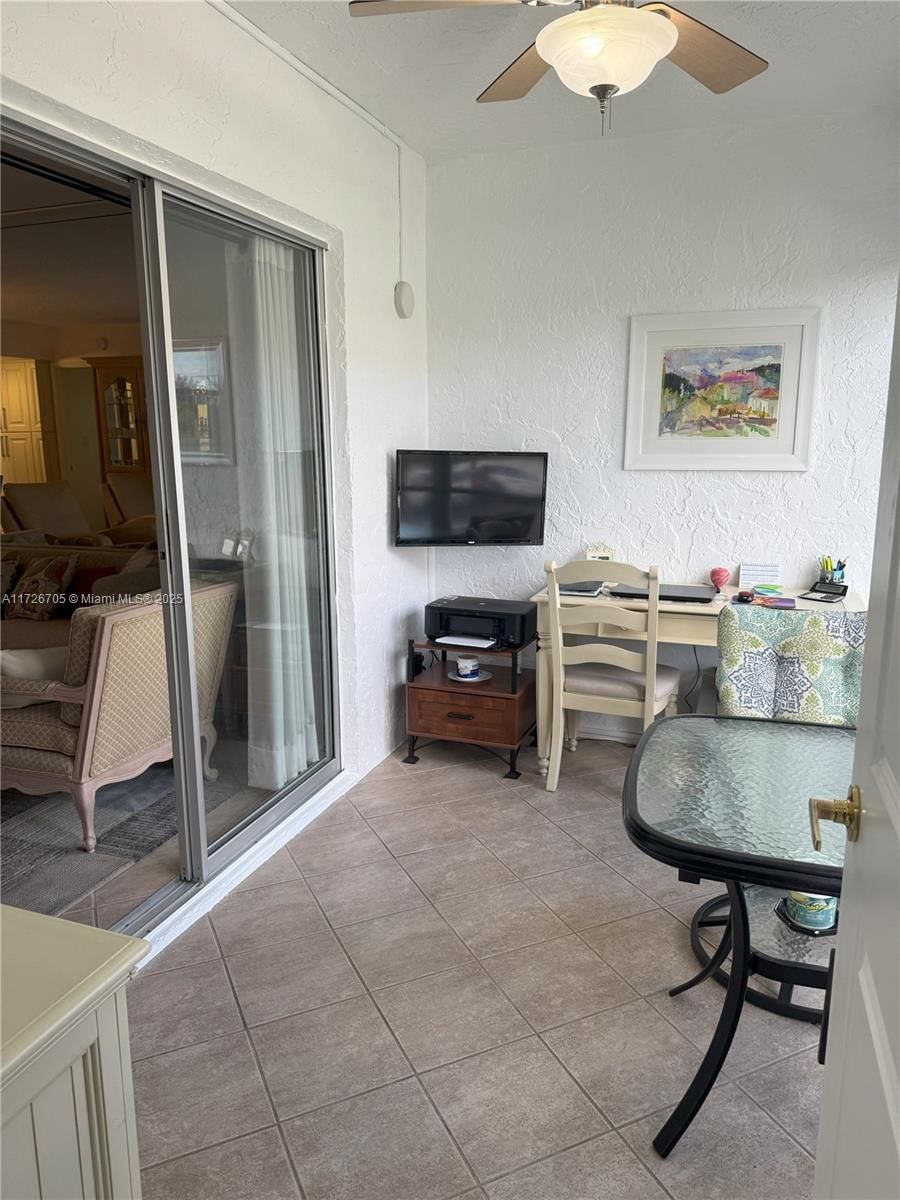 Real estate property located at 375 56th Ave #201, Broward, Meadows Condo, Margate, FL