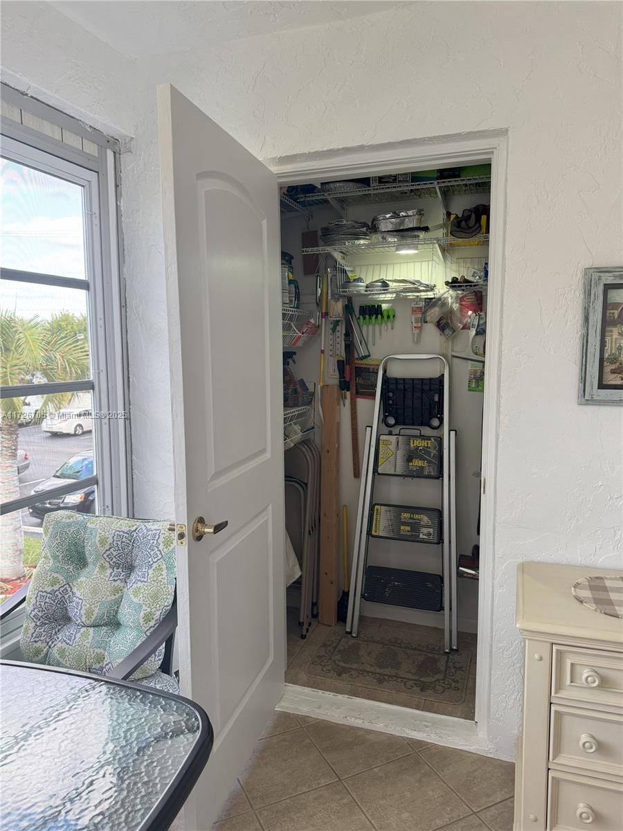Real estate property located at 375 56th Ave #201, Broward, Meadows Condo, Margate, FL
