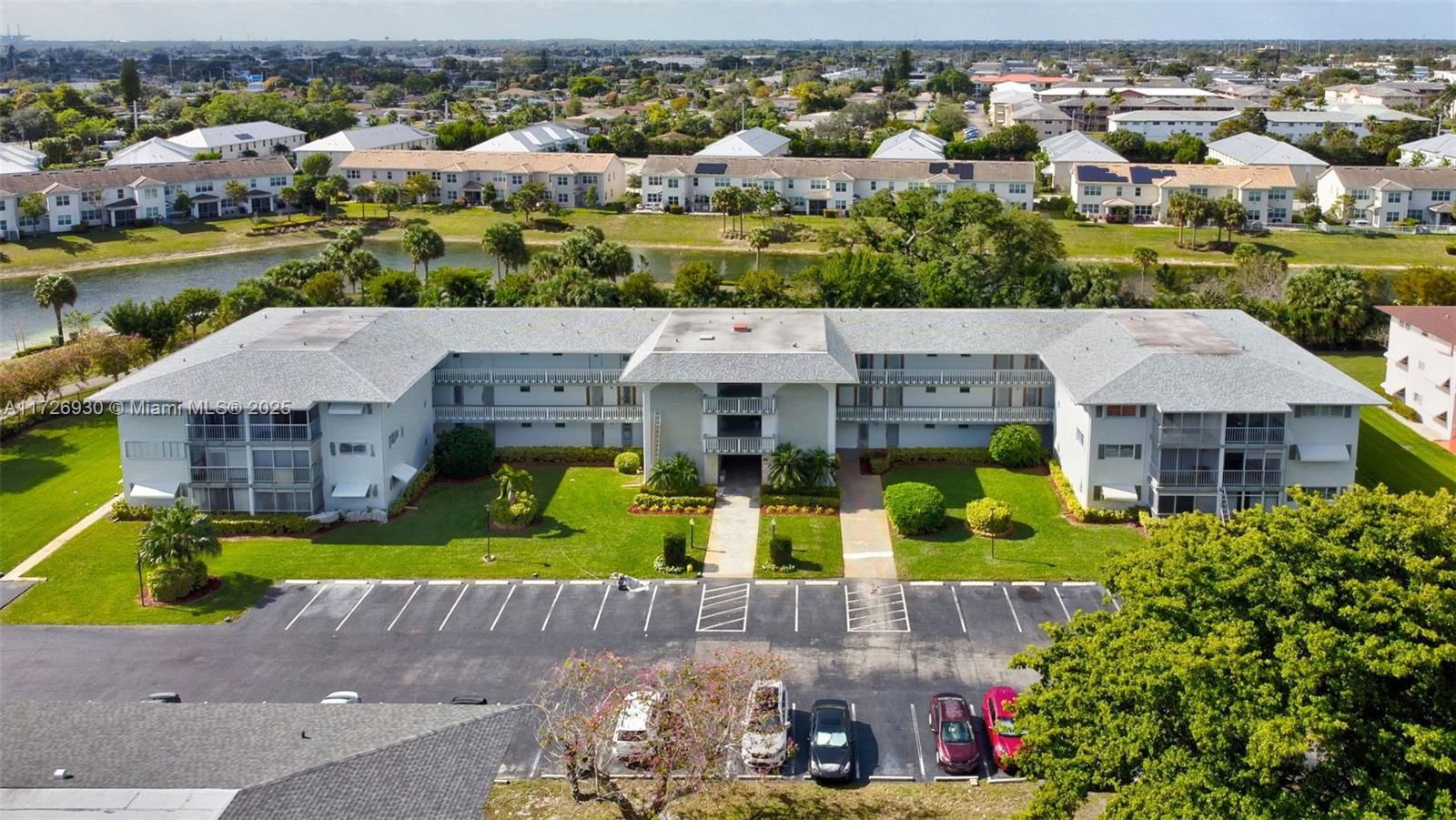 Real estate property located at 1200 Hillcrest Ct #306, Broward, Hillcrest Country Club Ap, Hollywood, FL