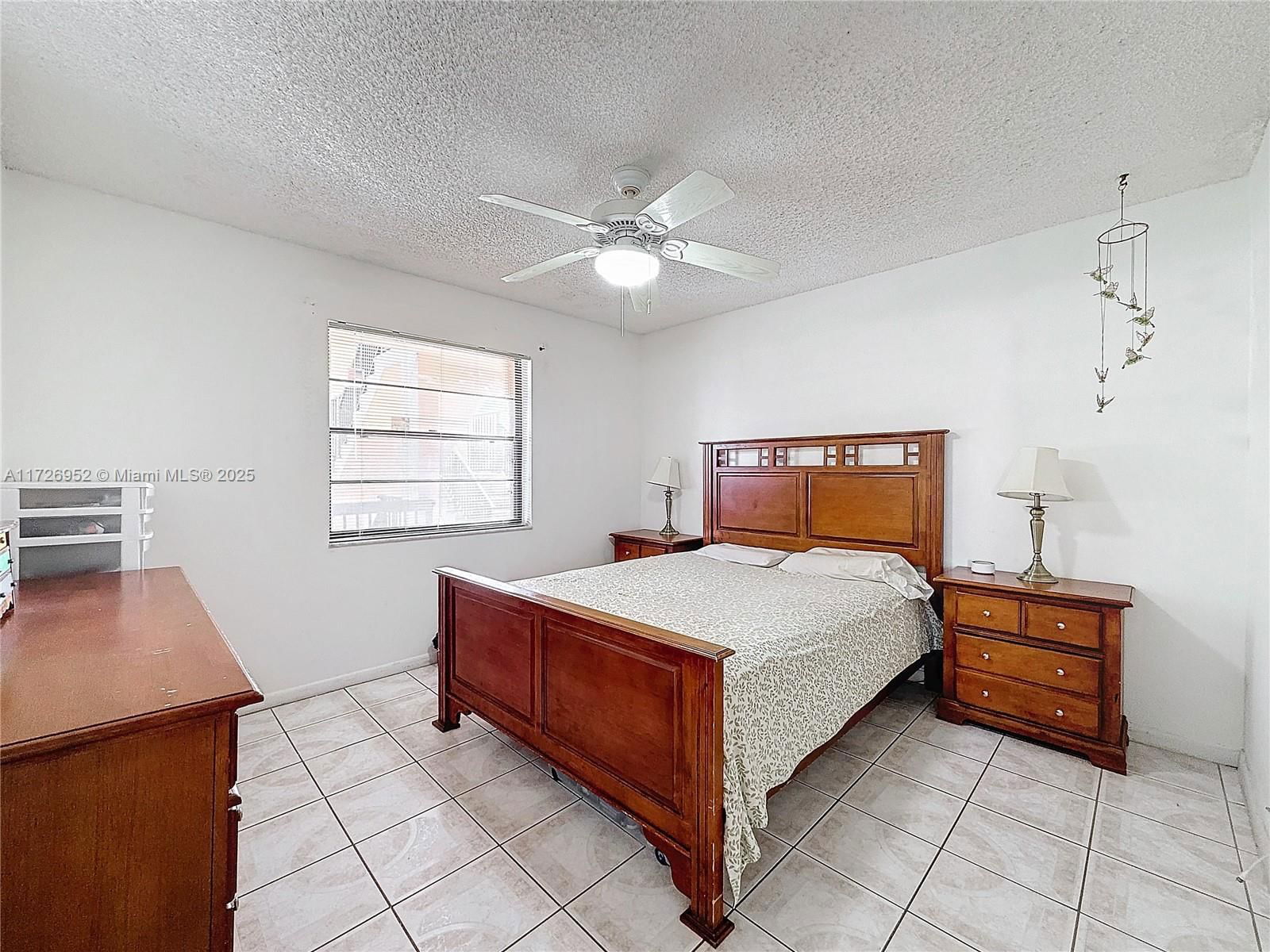 Real estate property located at 4975 Sabal Palm Blvd #214, Broward, Lakes Of Carriage Hills, Tamarac, FL
