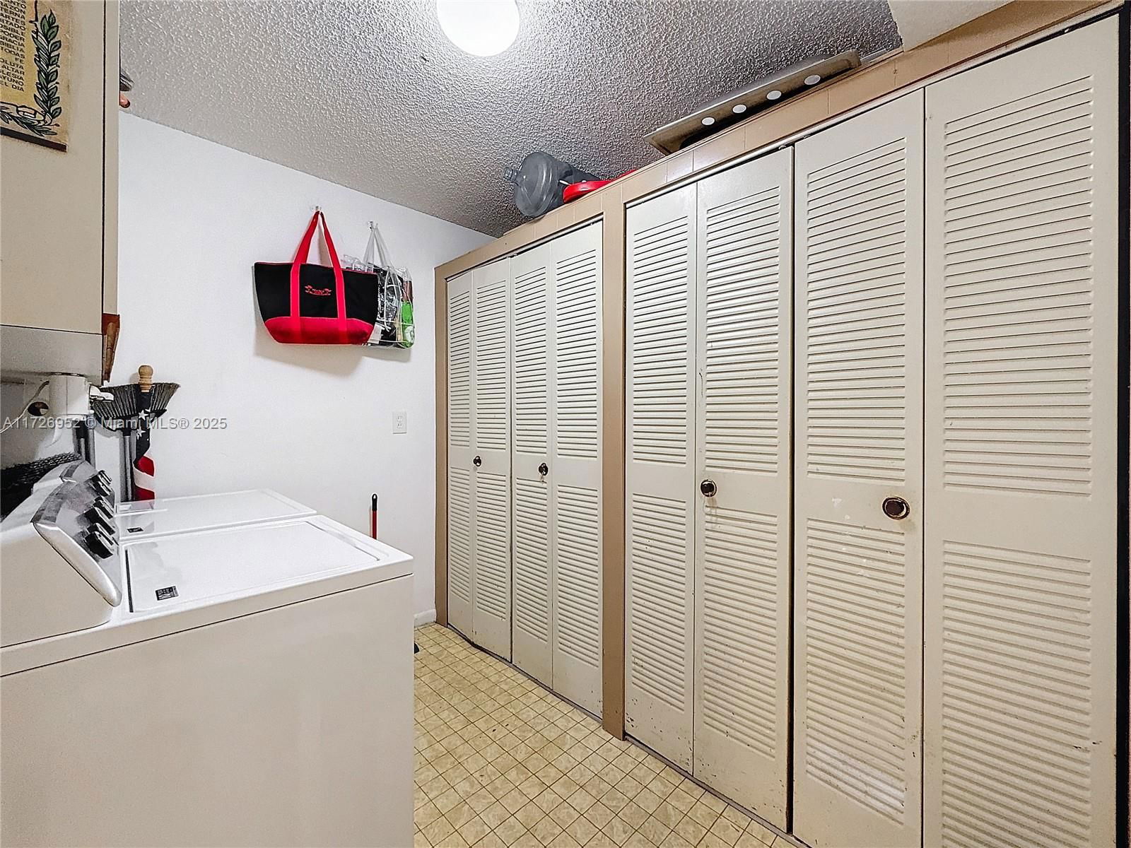 Real estate property located at 4975 Sabal Palm Blvd #214, Broward, Lakes Of Carriage Hills, Tamarac, FL