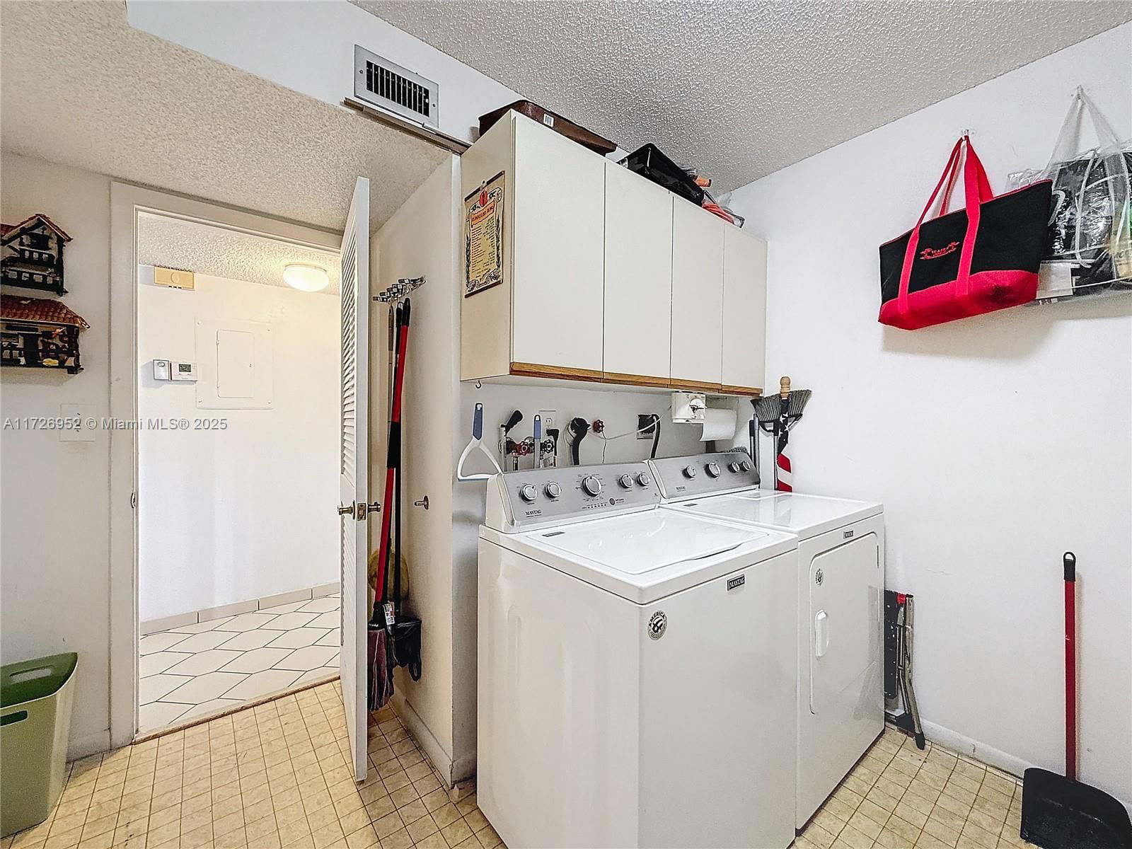 Real estate property located at 4975 Sabal Palm Blvd #214, Broward, Lakes Of Carriage Hills, Tamarac, FL