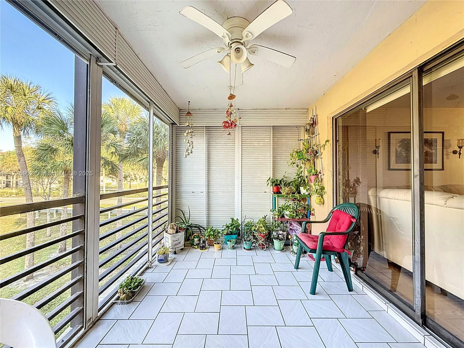 Real estate property located at 4975 Sabal Palm Blvd #214, Broward, Lakes Of Carriage Hills, Tamarac, FL