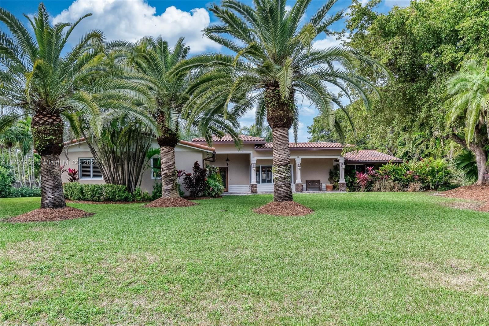 Real estate property located at 15144 72nd Ct, Miami-Dade, OLD CUTLER ESTATES SEC 4, Palmetto Bay, FL