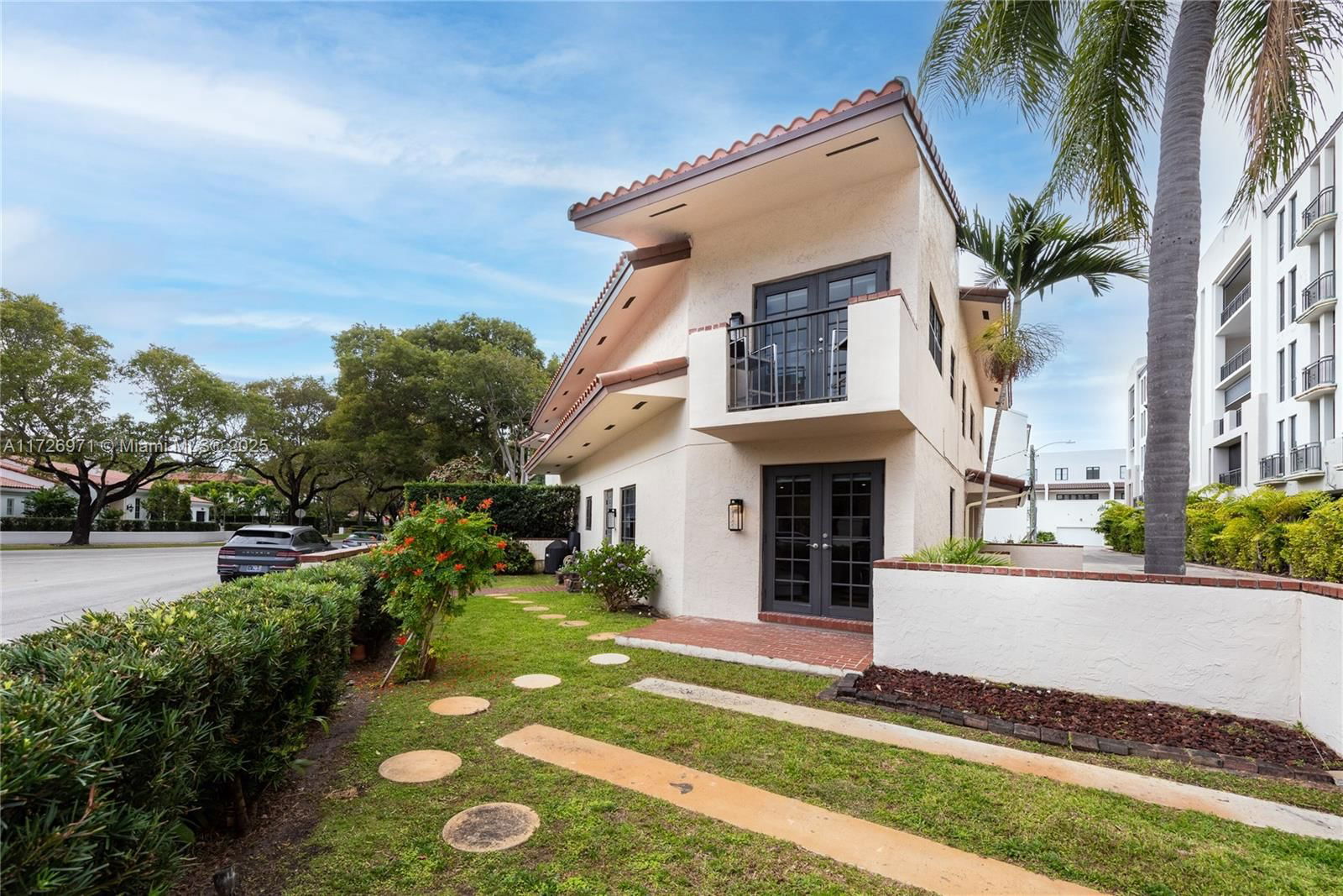 Real estate property located at 723 Biltmore Ct #723, Miami-dade, Coral Gables Biltmore Sec, Coral Gables, FL