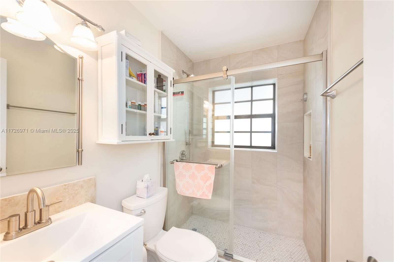 Real estate property located at 723 Biltmore Ct #723, Miami-dade, Coral Gables Biltmore Sec, Coral Gables, FL