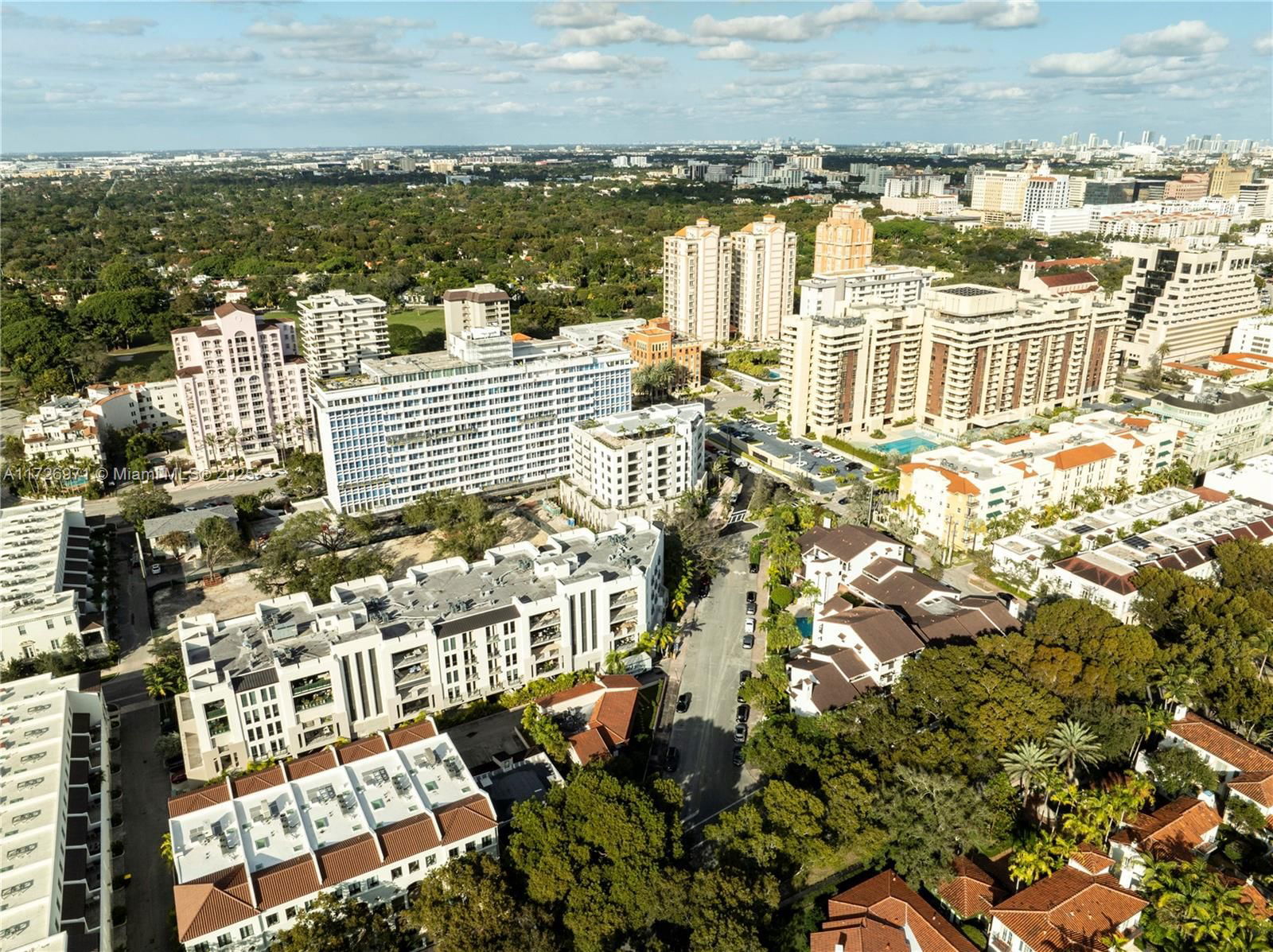 Real estate property located at 723 Biltmore Ct #723, Miami-dade, Coral Gables Biltmore Sec, Coral Gables, FL