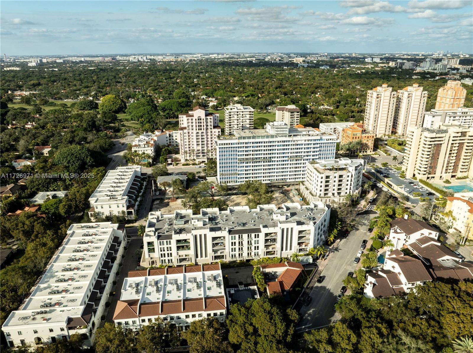Real estate property located at 723 Biltmore Ct #723, Miami-dade, Coral Gables Biltmore Sec, Coral Gables, FL