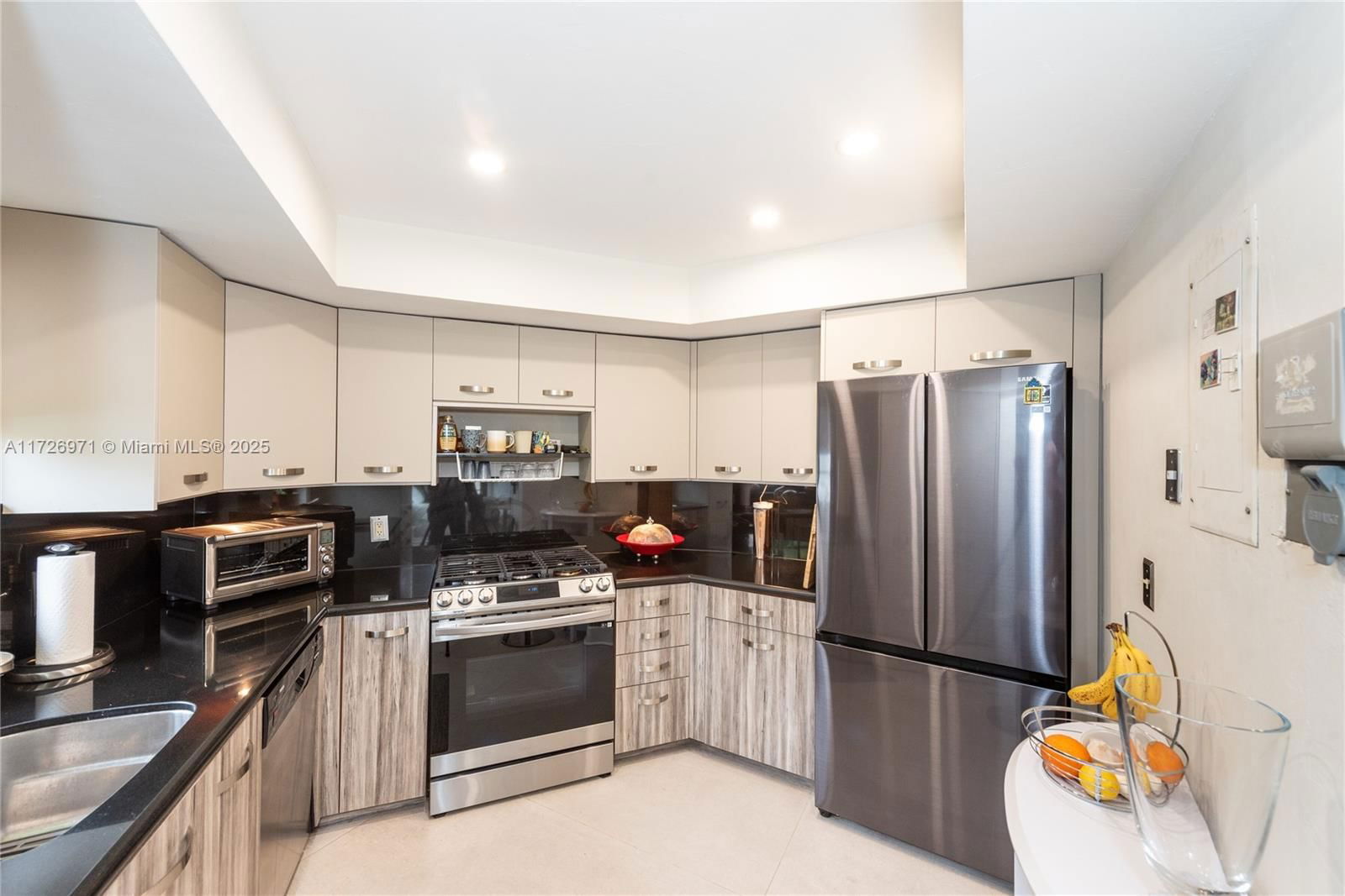Real estate property located at 723 Biltmore Ct #723, Miami-dade, Coral Gables Biltmore Sec, Coral Gables, FL