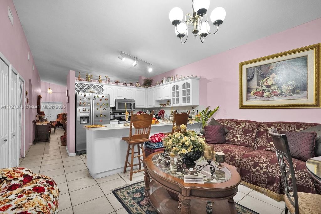 Real estate property located at 14199 9th St, Miami-dade, Vecin Homes 1st Addn, Miami, FL