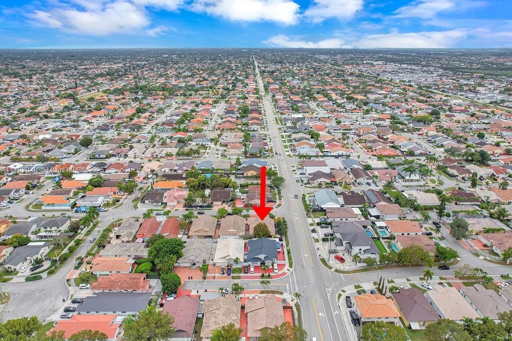 Real estate property located at 14199 9th St, Miami-dade, Vecin Homes 1st Addn, Miami, FL