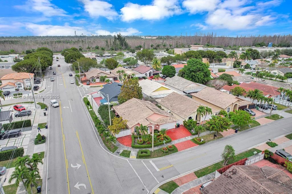 Real estate property located at 14199 9th St, Miami-dade, Vecin Homes 1st Addn, Miami, FL