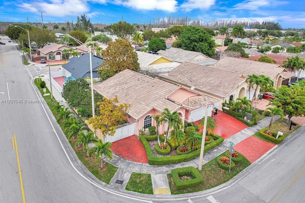 Real estate property located at 14199 9th St, Miami-dade, Vecin Homes 1st Addn, Miami, FL