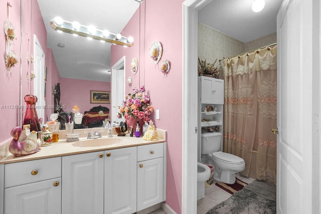 Real estate property located at 14199 9th St, Miami-dade, Vecin Homes 1st Addn, Miami, FL