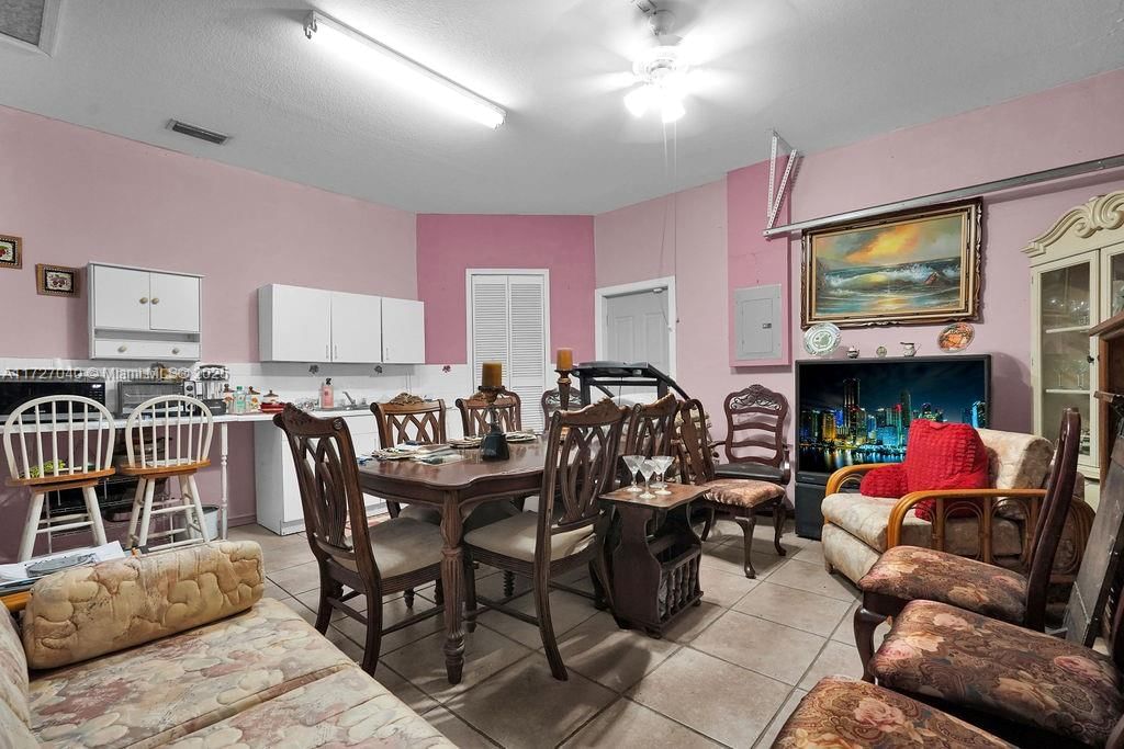 Real estate property located at 14199 9th St, Miami-dade, Vecin Homes 1st Addn, Miami, FL