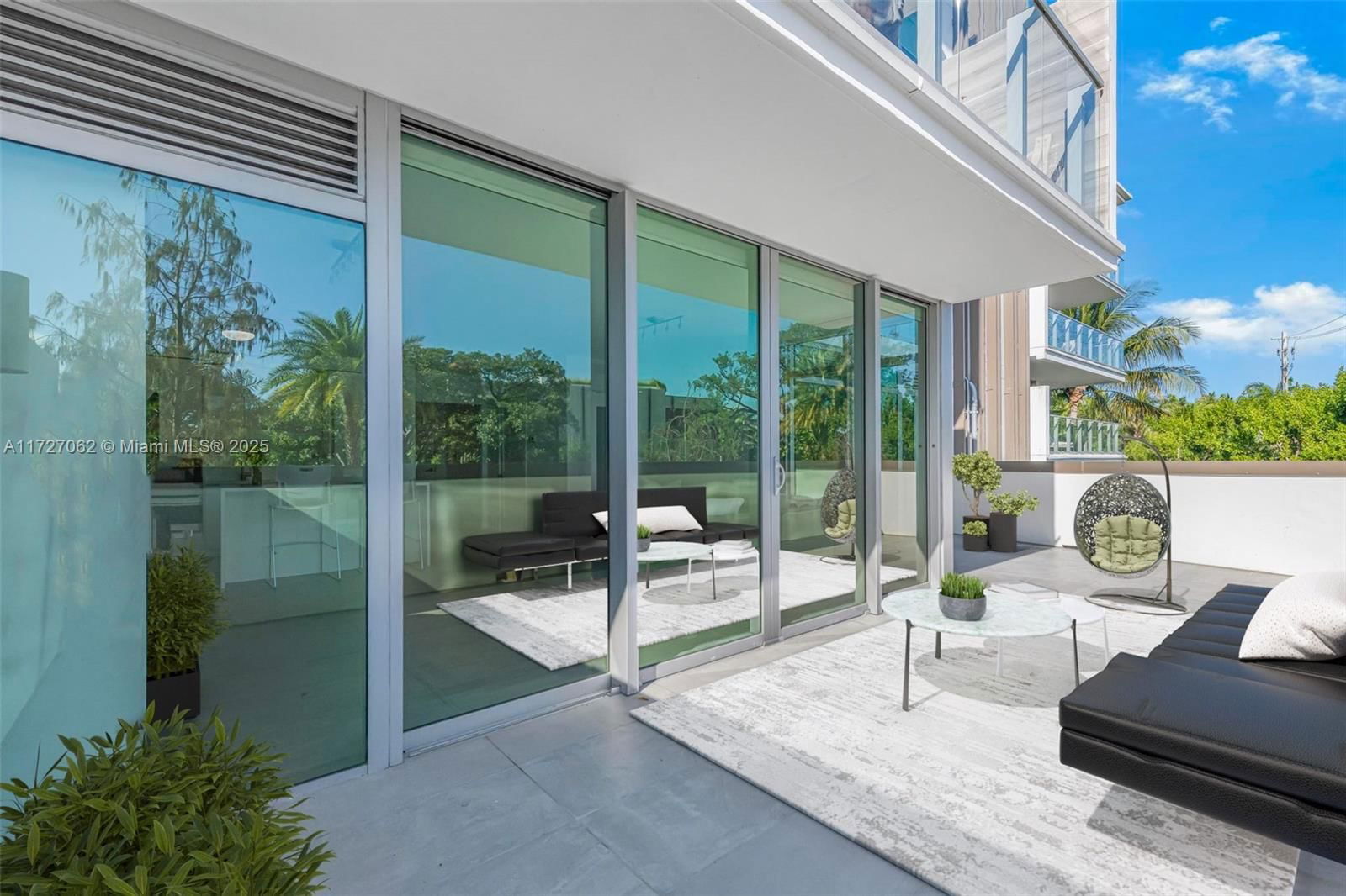 Real estate property located at 1201 20th St #206, Miami-dade, Island View Addn, Miami Beach, FL