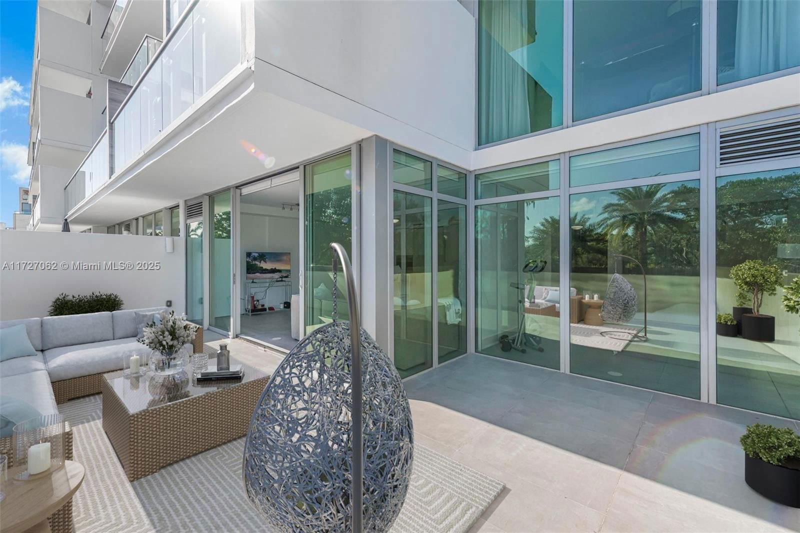 Real estate property located at 1201 20th St #206, Miami-dade, Island View Addn, Miami Beach, FL