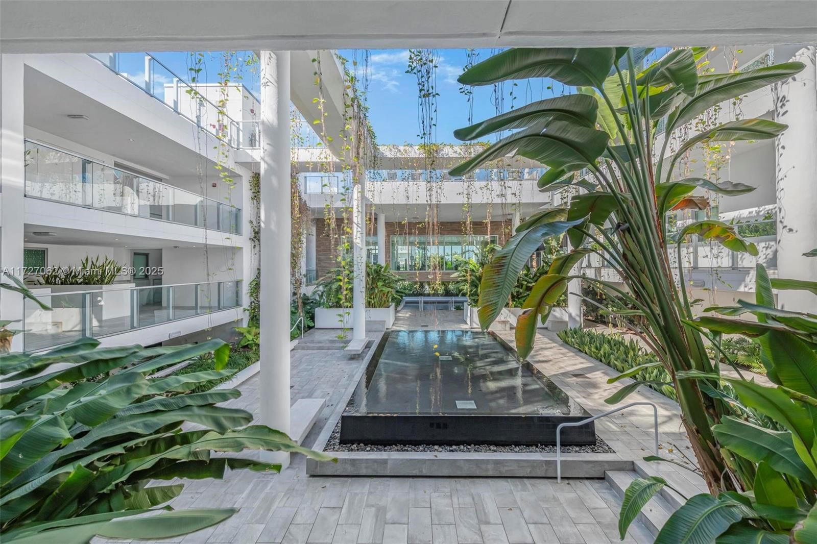 Real estate property located at 1201 20th St #206, Miami-dade, Island View Addn, Miami Beach, FL