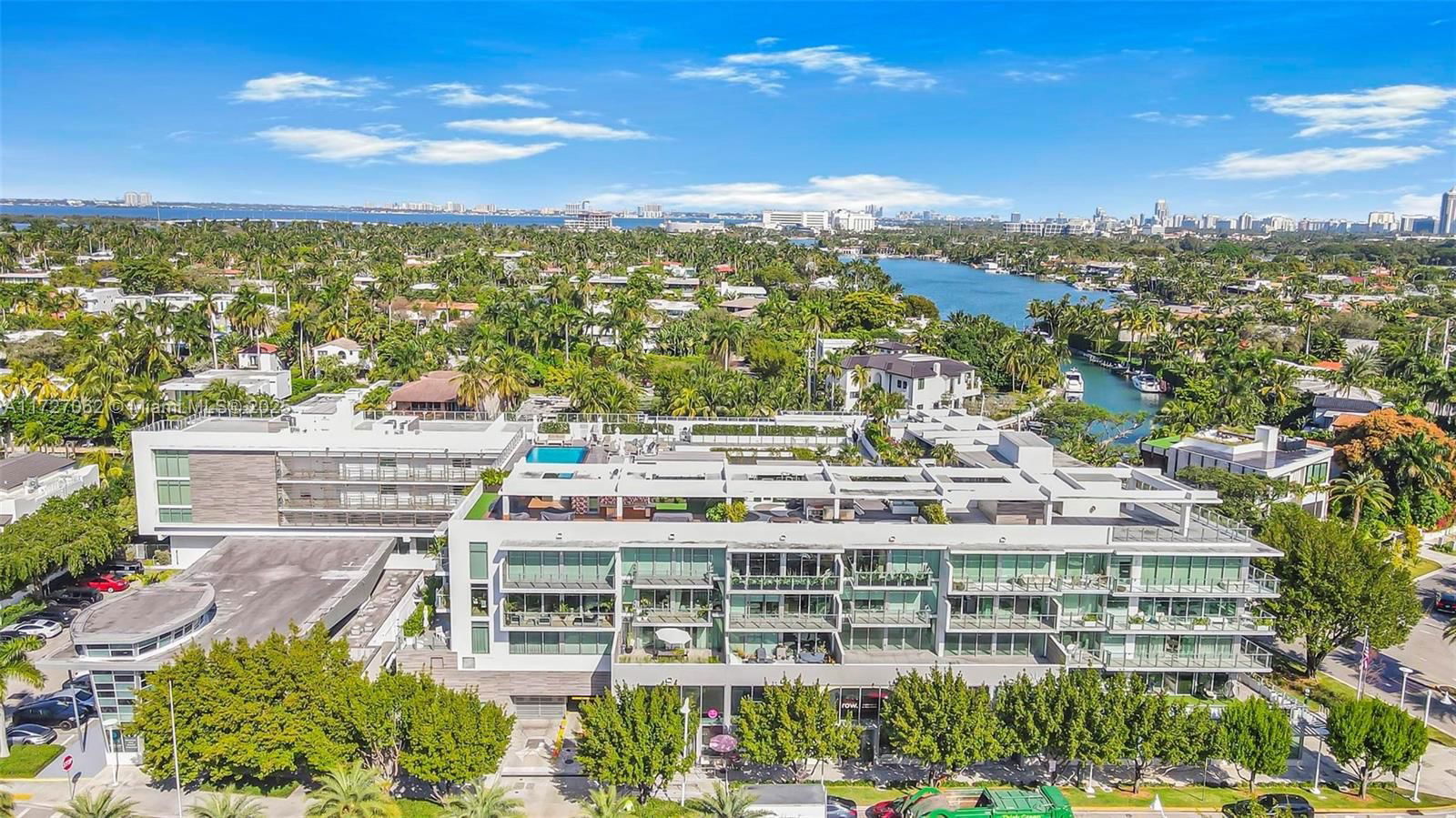 Real estate property located at 1201 20th St #206, Miami-dade, Island View Addn, Miami Beach, FL