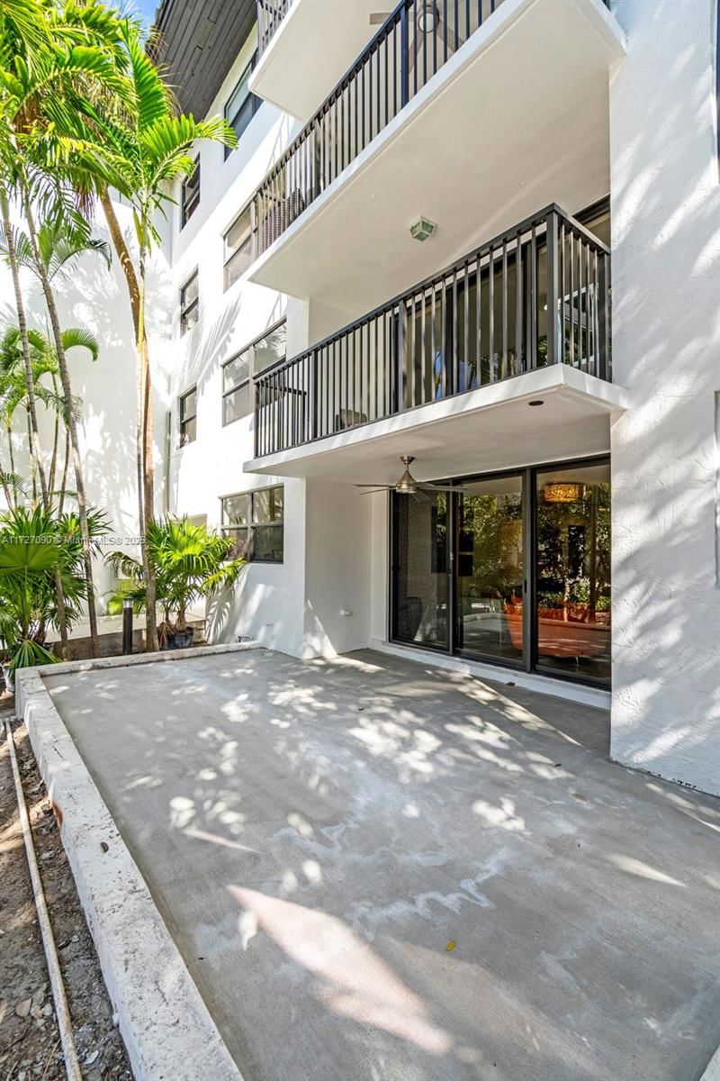 Real estate property located at 101 Ocean Lane Dr #1014, Miami-dade, Ocean Village Condo, Key Biscayne, FL