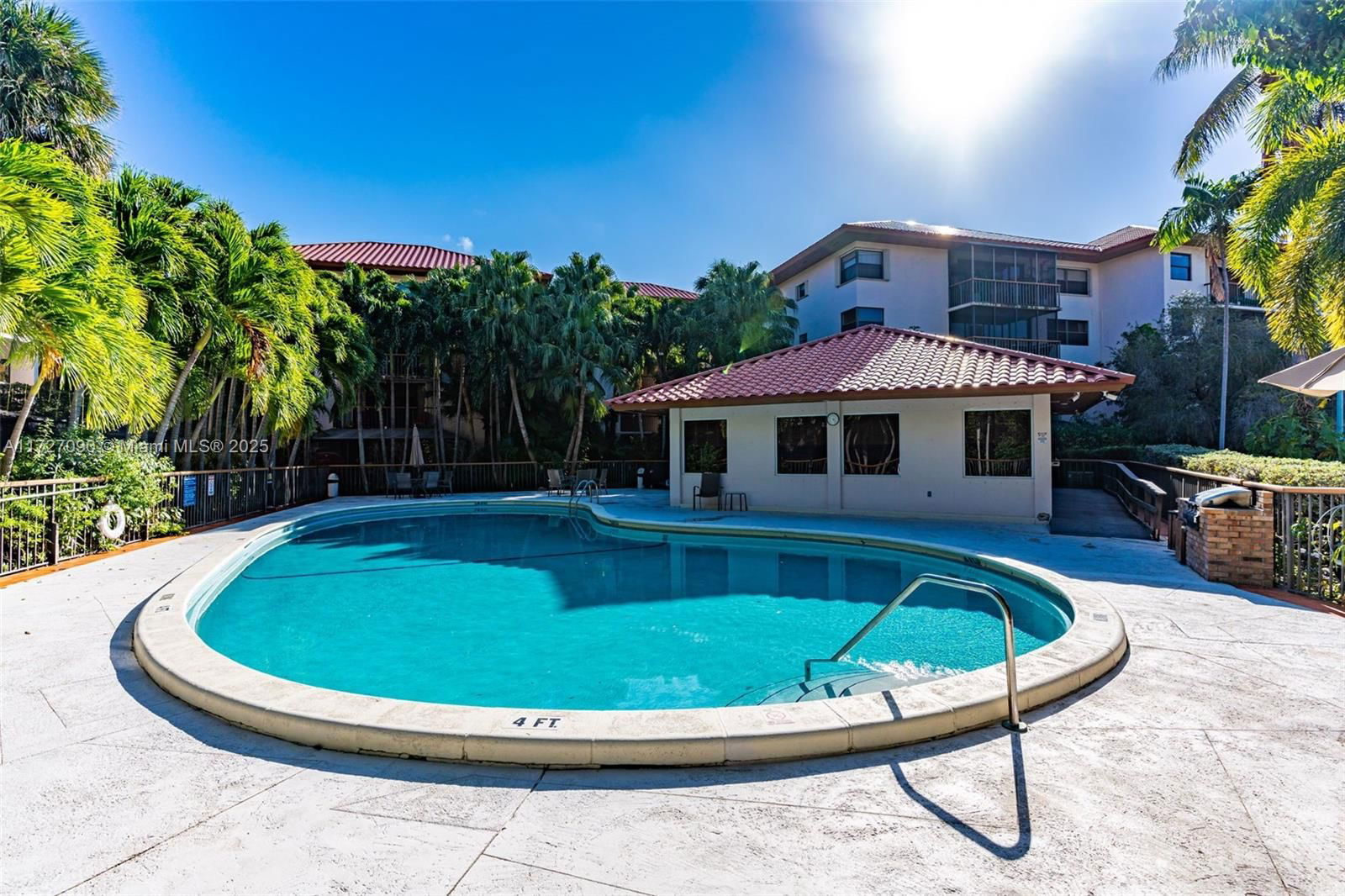 Real estate property located at 101 Ocean Lane Dr #1014, Miami-dade, Ocean Village Condo, Key Biscayne, FL